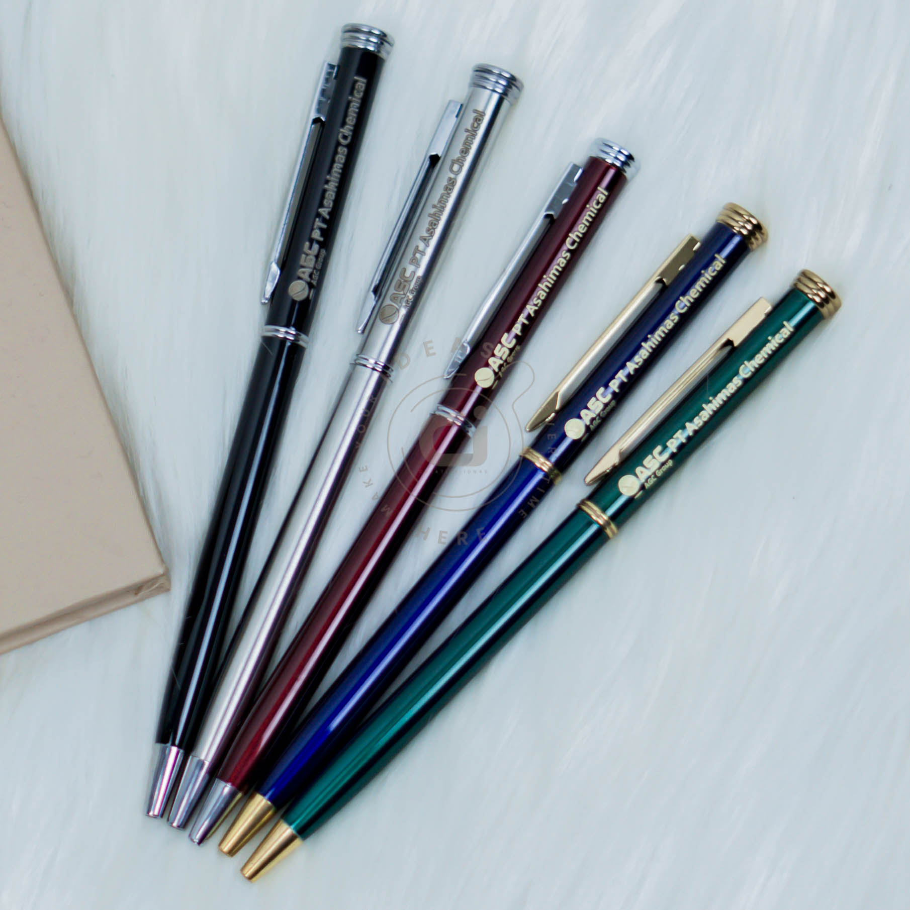 

Pulpen Custom Nama & Logo | souvenir AW76