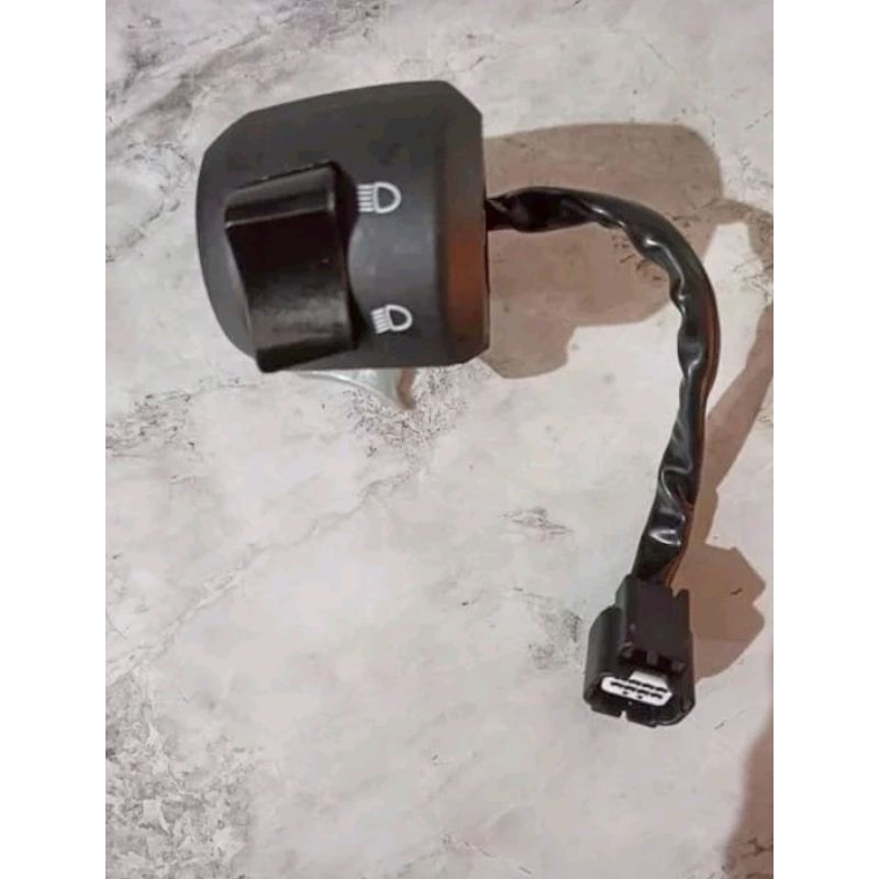 SAKLAR KIRI HOLDER LH VARIO 125 VARIO 150 NEW LED 2018