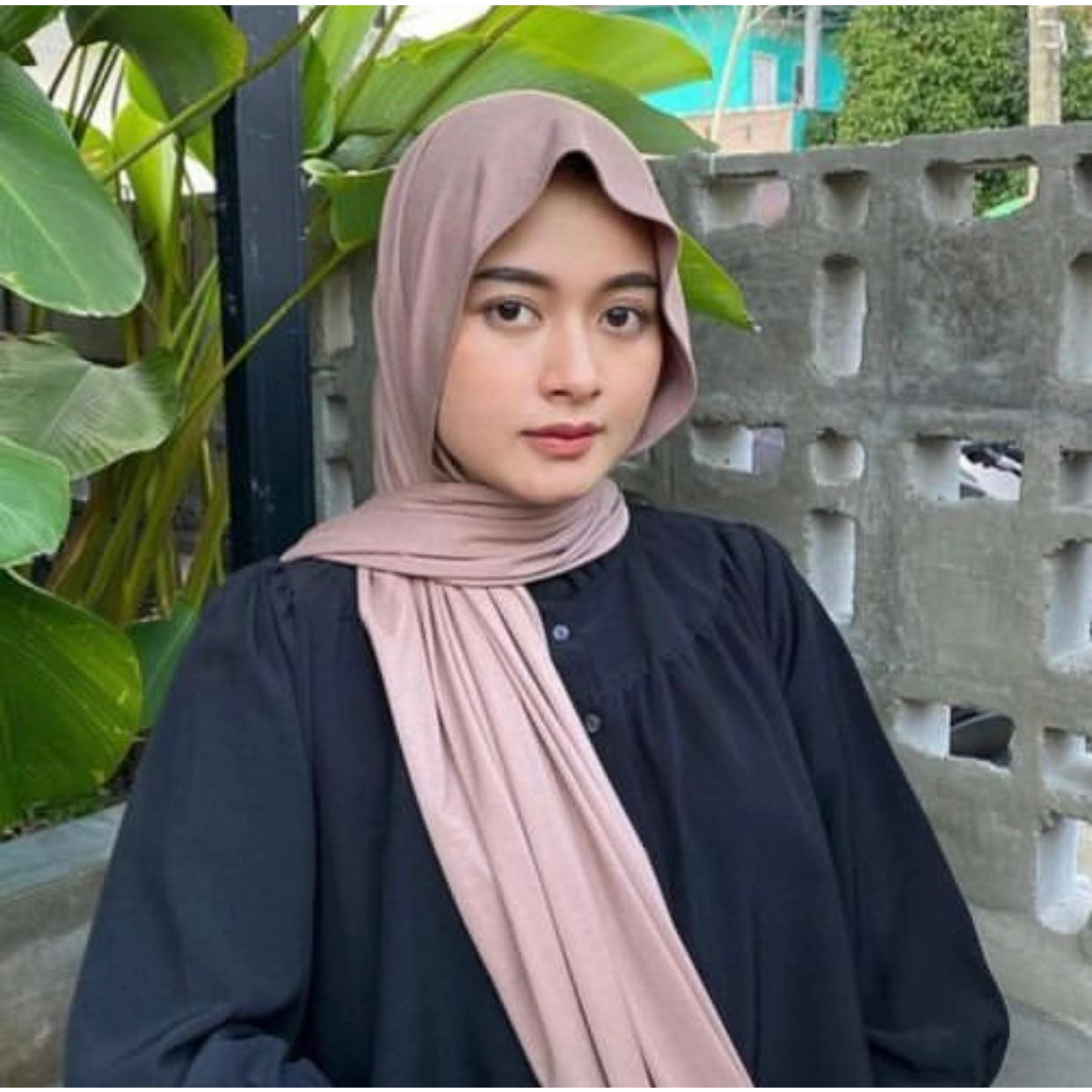 Pashmina Kaos Jersey Premium Pashmina Jersey / Hijab jersy premium / Jilbab pashmina instan / Pashmina rayon / Pashmina bagus murah