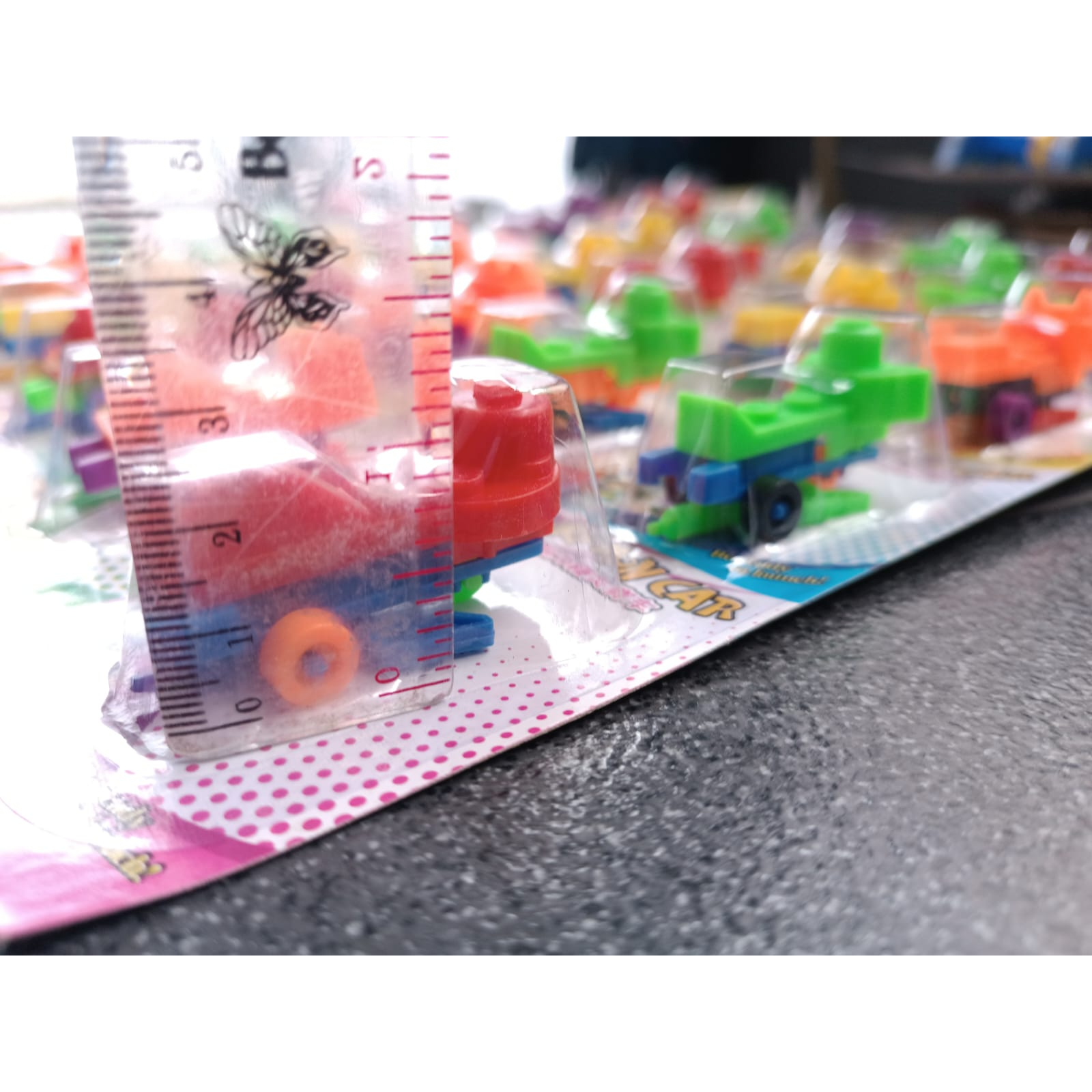 MOBIL MOBILAN KECIL LEGO POKEMON PLASTIK WARNA WARNI 1 LEMBAR ISI 30 PCS