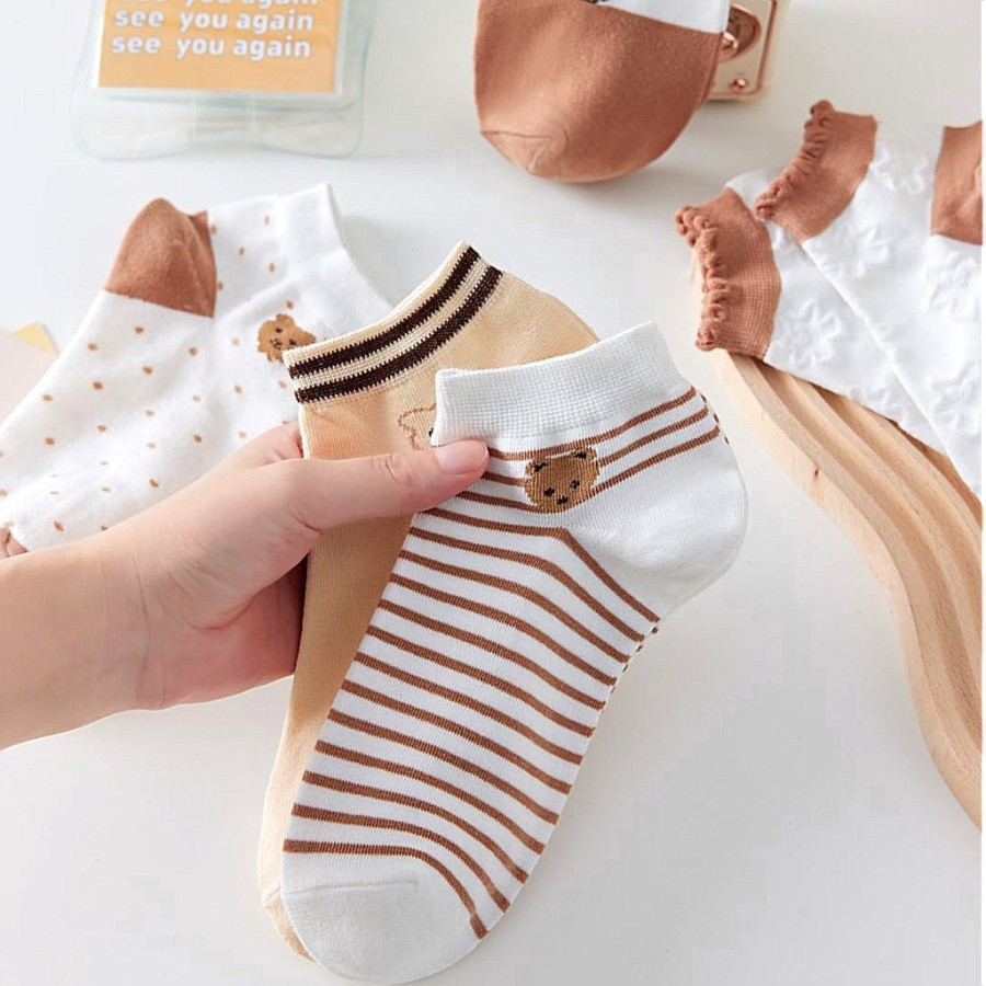 T&amp;Y Kaos Kaki Pendek Wanita Motif Bear 6773 Motif Beruang Cokelat Kaus Kaki Semata Kaki Motif Cute Bear Ankle Socks Korean Style Model Simple Import