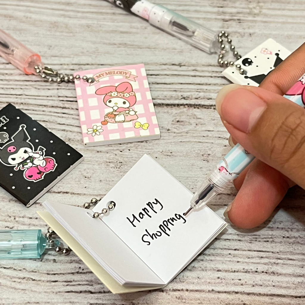 Pulpen Gantungan Buku SANRIO Super Lucu CUTE tinta hitam Harga Murah / Pen Gantungan Buku Sanrio Kuromi Melody Ready 4 Warna Lengkap Premium Quality bisa Grosir dan COD