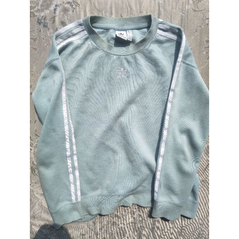 crewneck adidas center