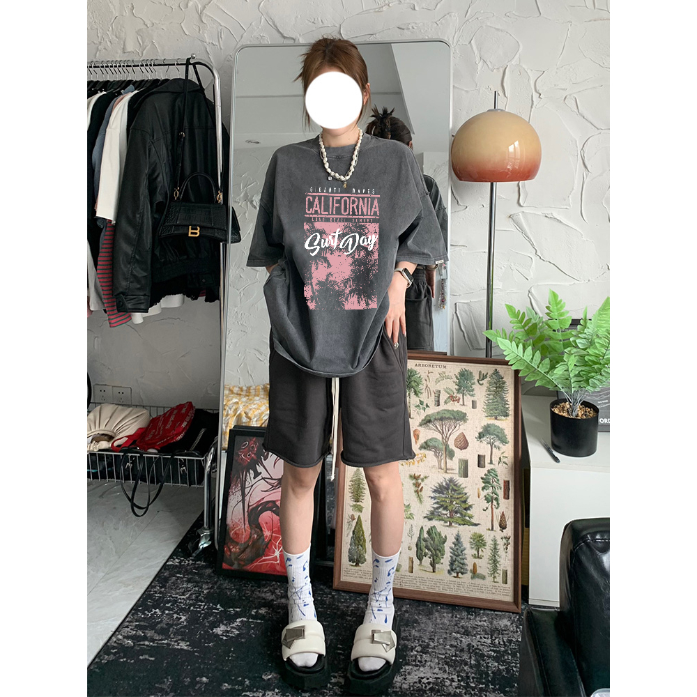 Kaos Couple Baju Kaos Lengan Pendek Wanita Letter Oversize T-shirt Hitam Washed