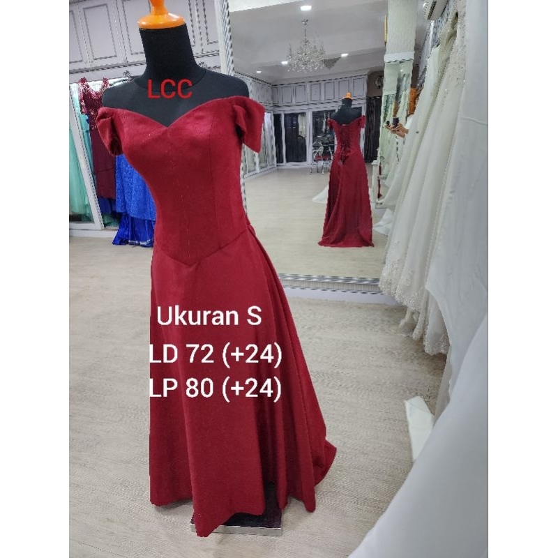 GAUN PENGANTIN / WEDDING GOWN PRELOVED /GAUN PESTA/BRIDE BRIDEMAIDS  GOWN / GAUN PENGAPIT /KEBAYA MODERN WISUDA PAGAR AYU / JAS PENGANTIN PREWEDDING JAS FORMAL