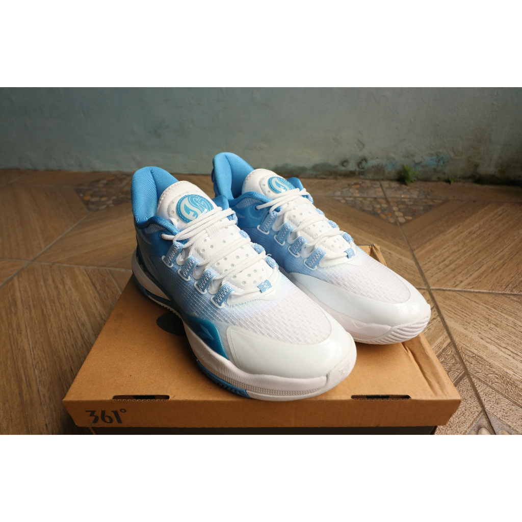 Sepatu Basket 361 Pull Up 2 White Blue BNIB Original 100%