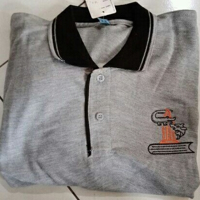 kaos kerah polo catoon 100% bordir logo/ nama desain sendiri