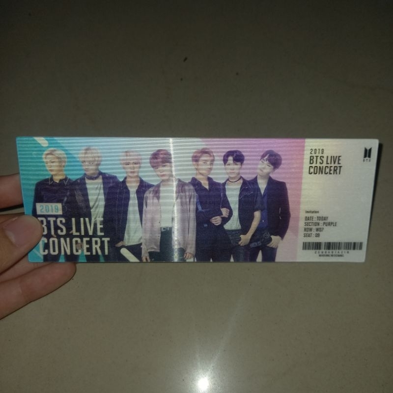 BTS WORLD lenticular + pc suga