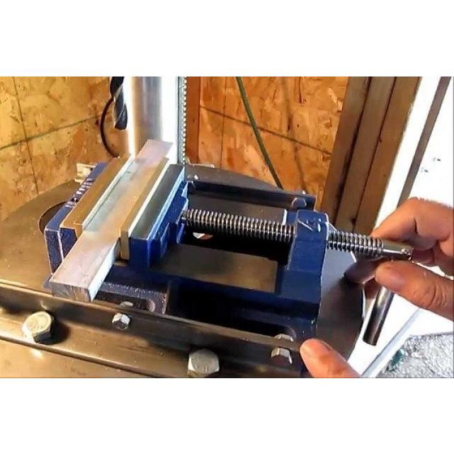 Catok Ragum Tanggem Bor Duduk