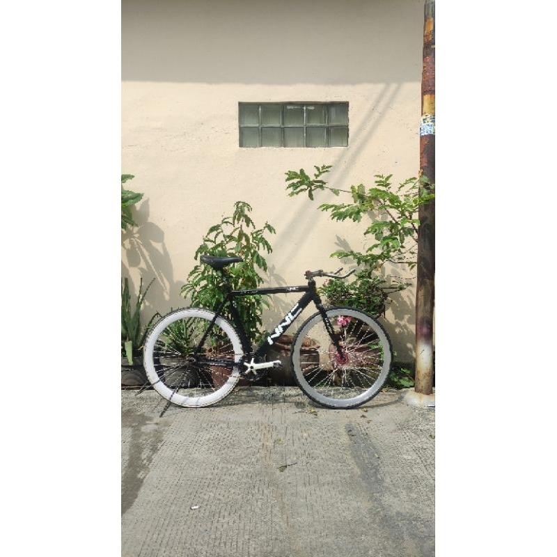 FIXIE FULLBIKE NNC ALLOY BUKAN AIRWALK BASIC SOLOIST LEADER PCOLITE VISP TSUNAMI PROMPT BRAIN