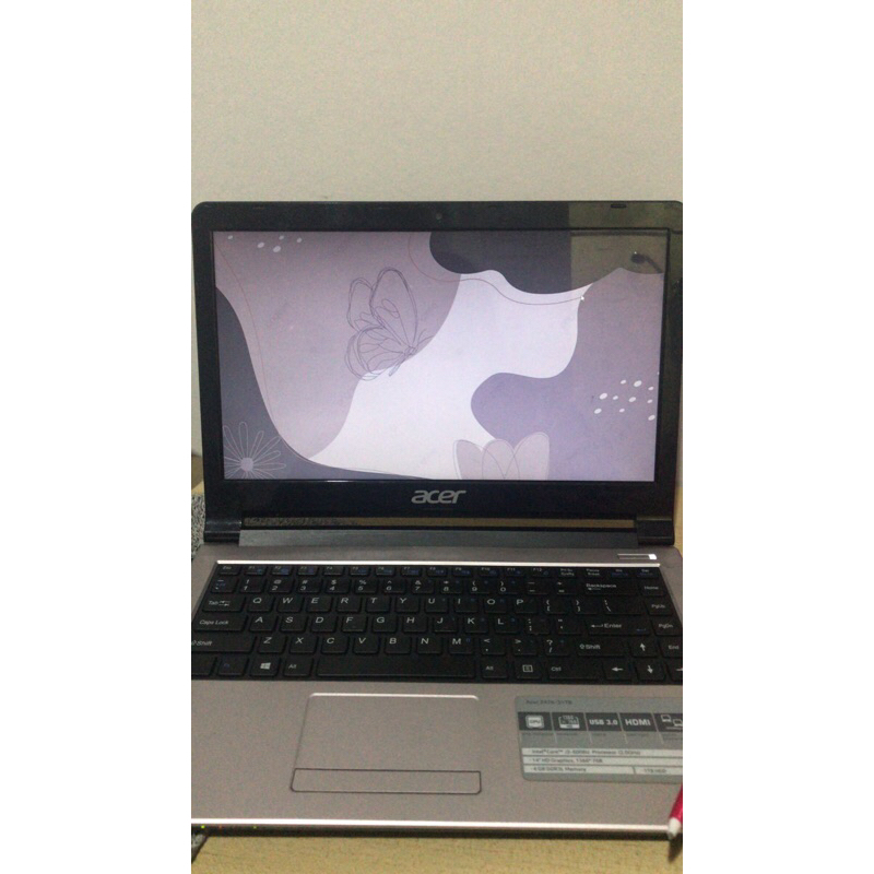 Laptop Acer aspire Z476