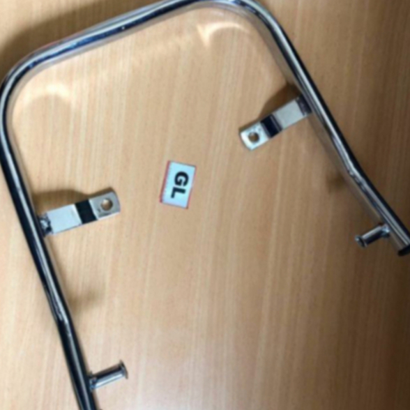 Begel belakang Gl pro/max kotak besi crom–Begel pegangan GL PRO/GL MAX kotak crom