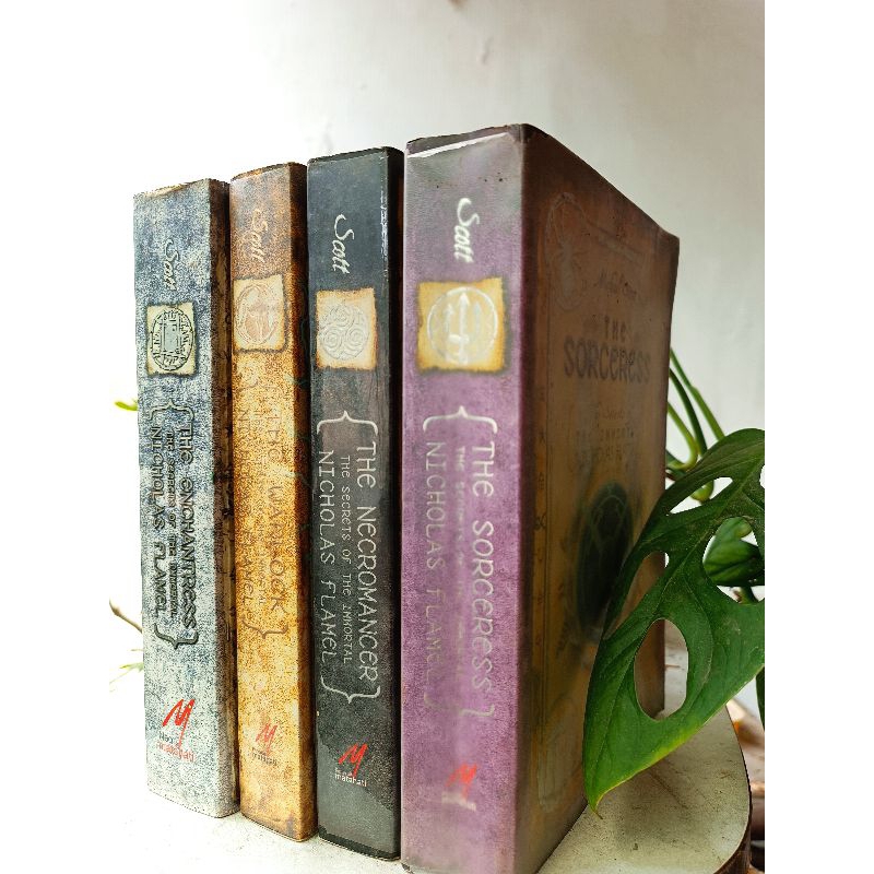 Seri Nicholas Flamel, ori, preloved