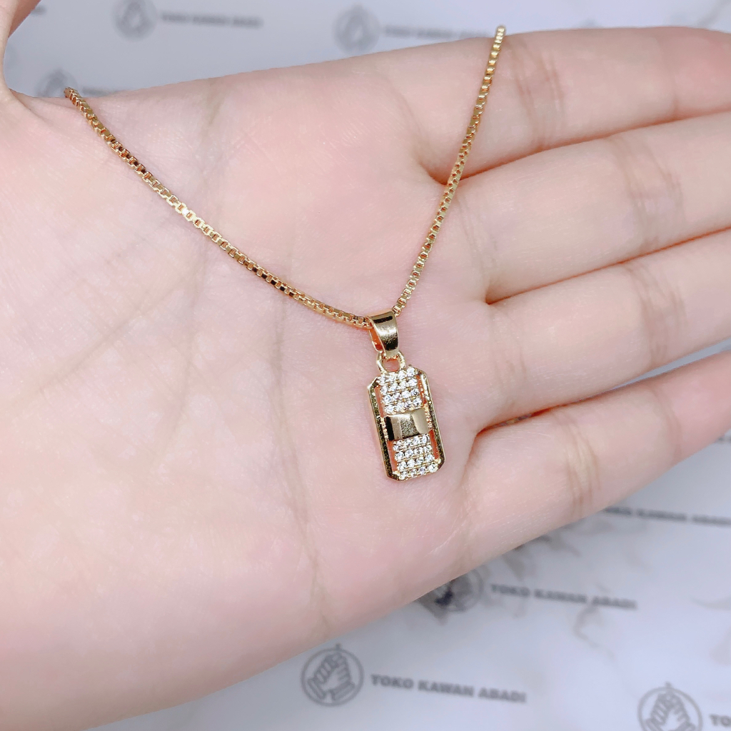 Xuping Gold Kalung Wanita Liontin Permata Cantik Anti Karat *49