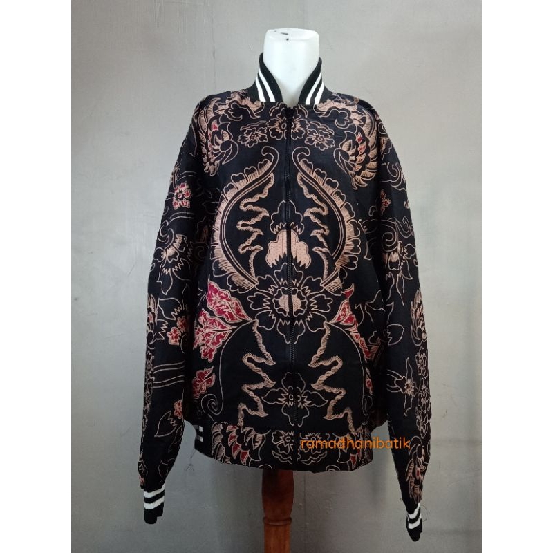 MAHKOTA MERAH jaket bomber batik solo berlapis furing trendy varcity batik trendy