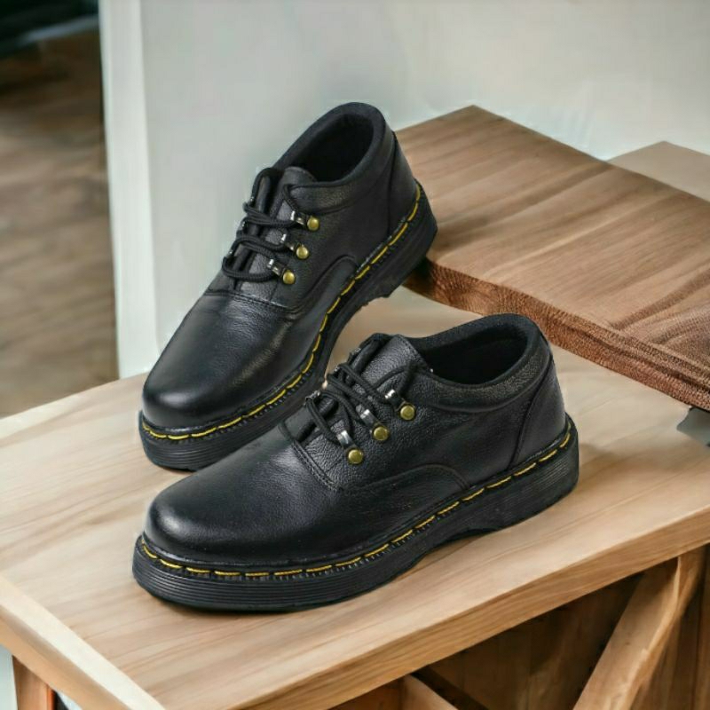 MARLEYS Sepatu Formal Pria Kulit Asli Pantofel Docmart Semi Boots Casual