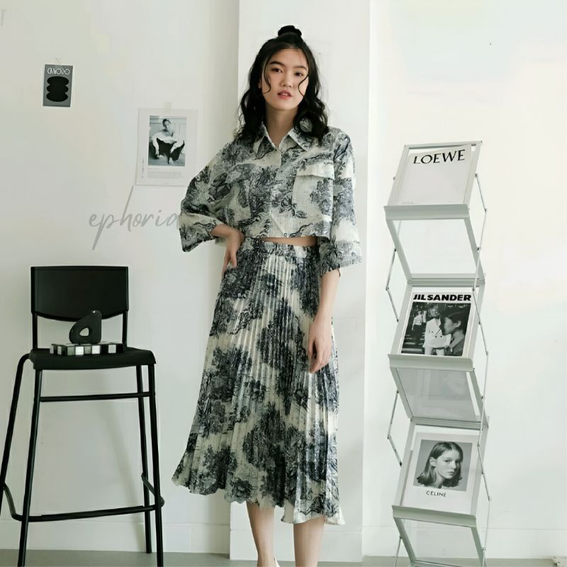 emma skirt/setelan rok kemeja/beach pleats skirt/ setelan wanita kekinian/ set crop top/skirt rempel// set korean style vintage setelan  viral/one set nature korean kemeja crop &amp; rok mini  plisket