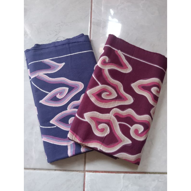 kain batik tulis Mega mendung khas Trusmi batik seni cirebon