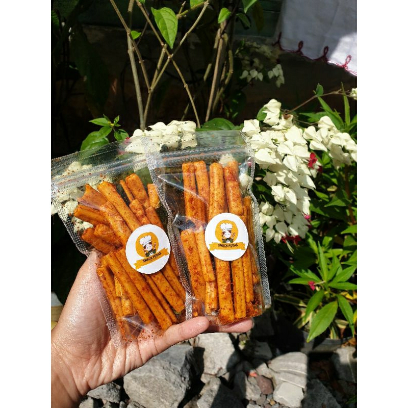 

Seblak potato bumbu basah daun jeruk kerupuk pedas noni