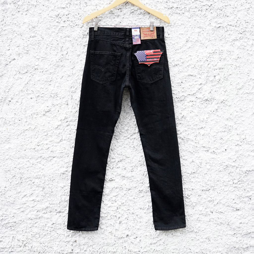 Jeans Levi's 505 | Jeans Pria | Solid Black | 505AUUSA05