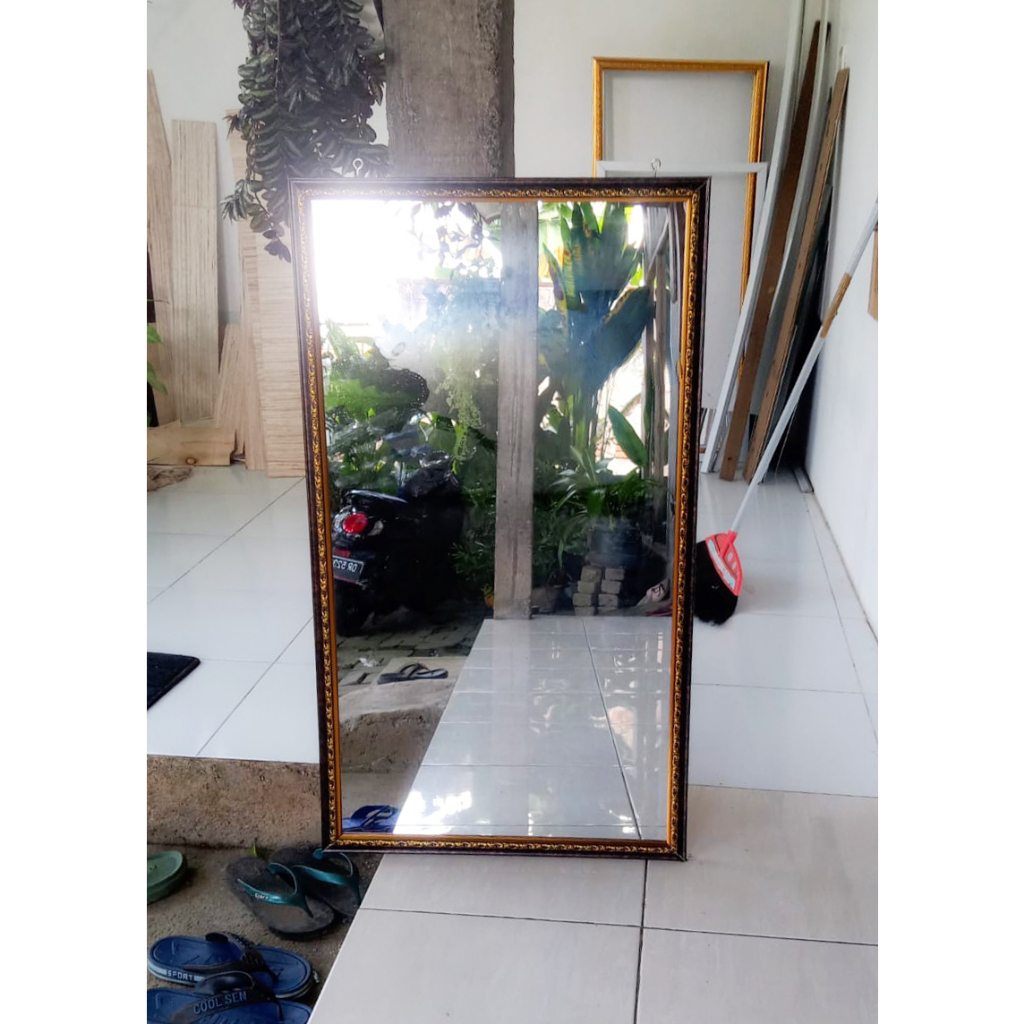 Cermin dinding kaca gantung ukuran 60 x 100 cm