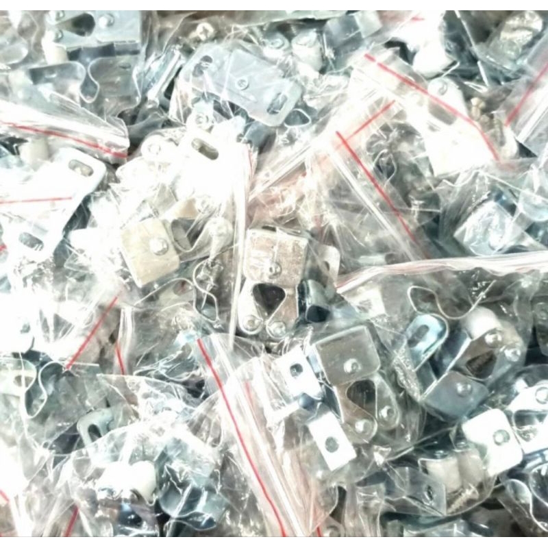 Capit Udang Rak Piring / Double Roller Catch Venezza Crome- Harga Perlusin