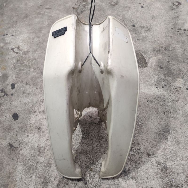 sayap tebeng Suzuki rc 80 rc 100 putih original