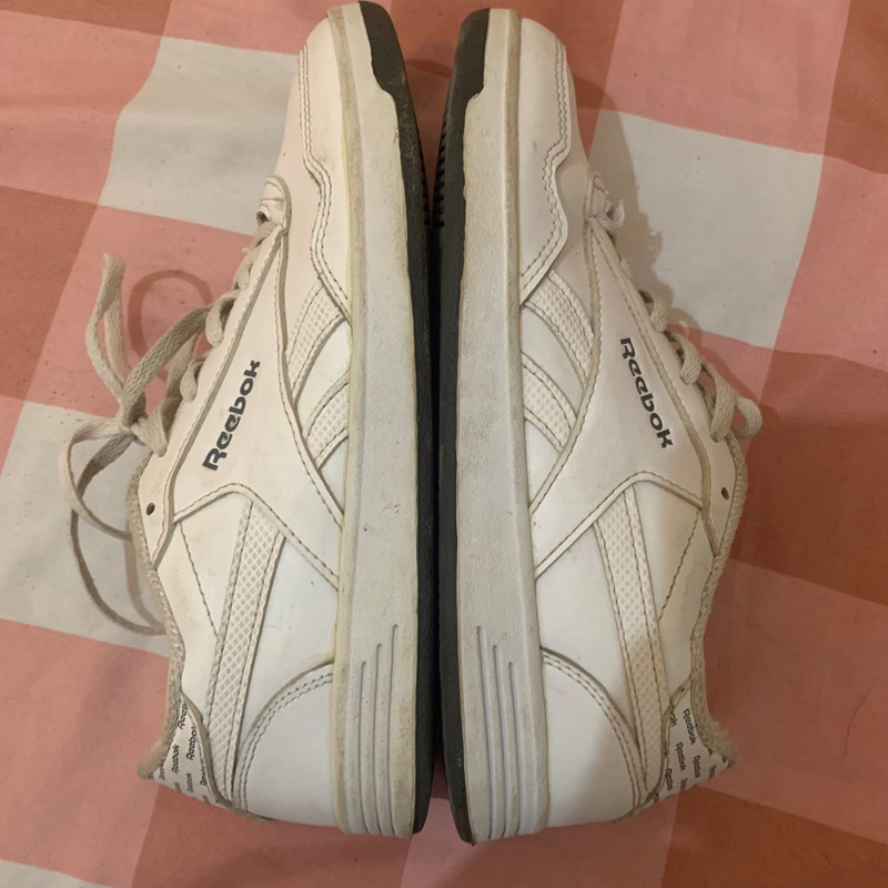 Preloved Reebok Royal TECHQUE T Women's Leisure Shoes - White