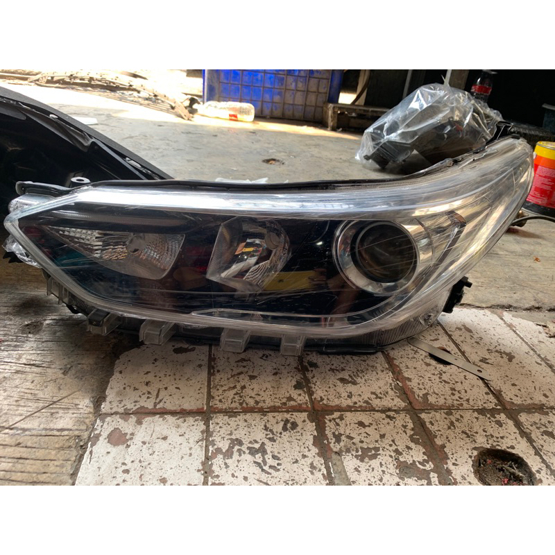 headlamp lampu depan toyota yaris joker 2019 2020