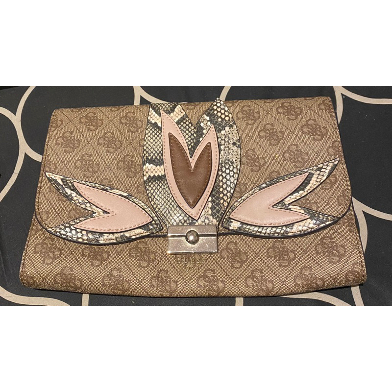 preloved clutch guess ori