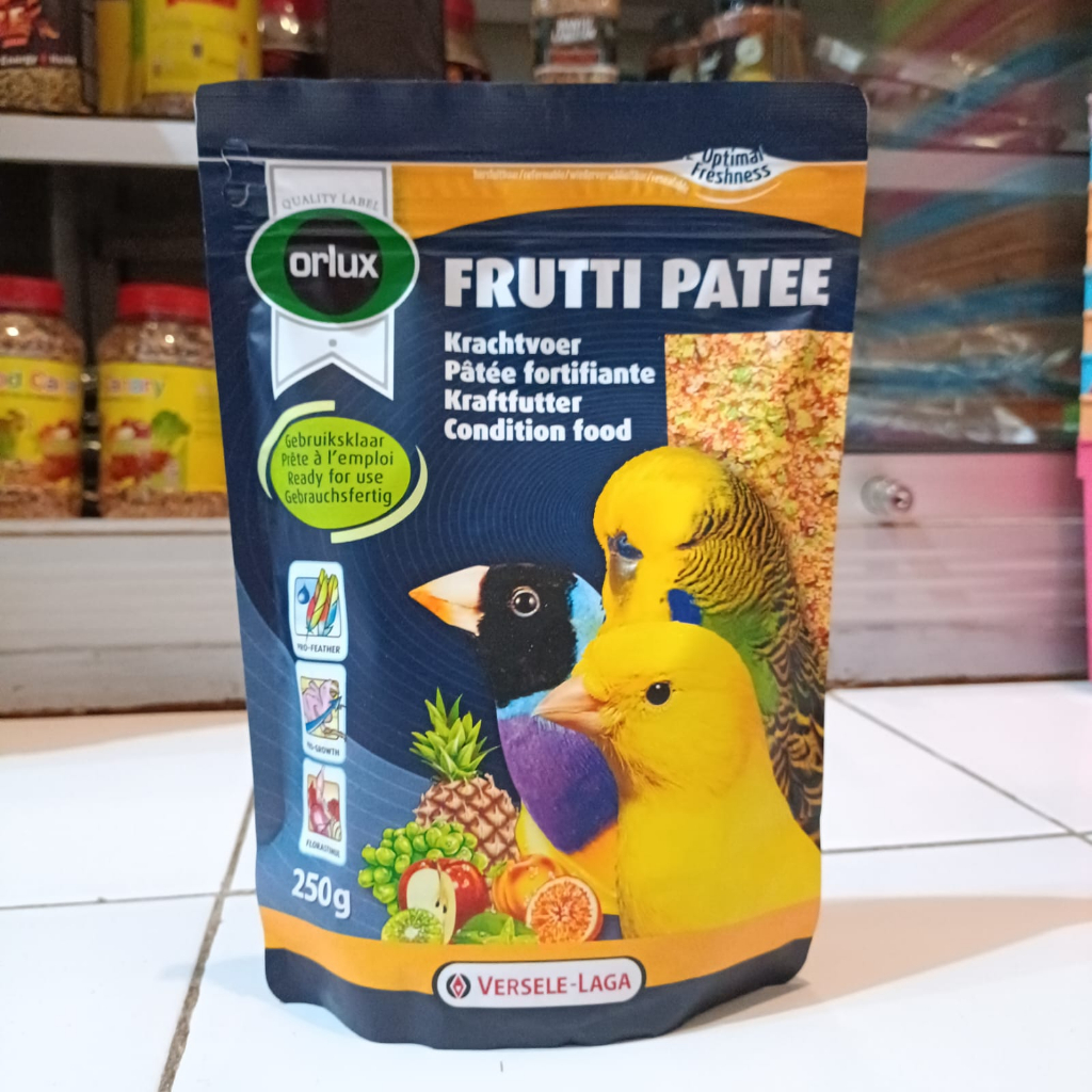 Pakan burung kenari Frutti Patee Versele Laga cede egg food pakan pengganti buah dan sayuran untuk b