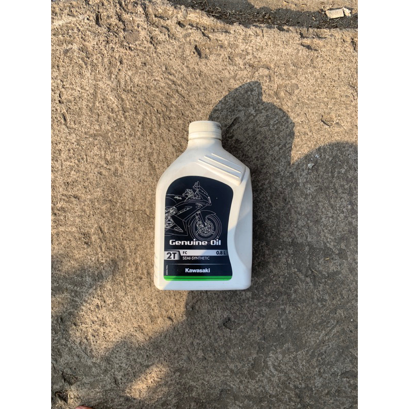 Oli samping kawasaki genuine oil semi synthetic Oli samping kawasaki 2t oli kawasaki 2t oli samping 