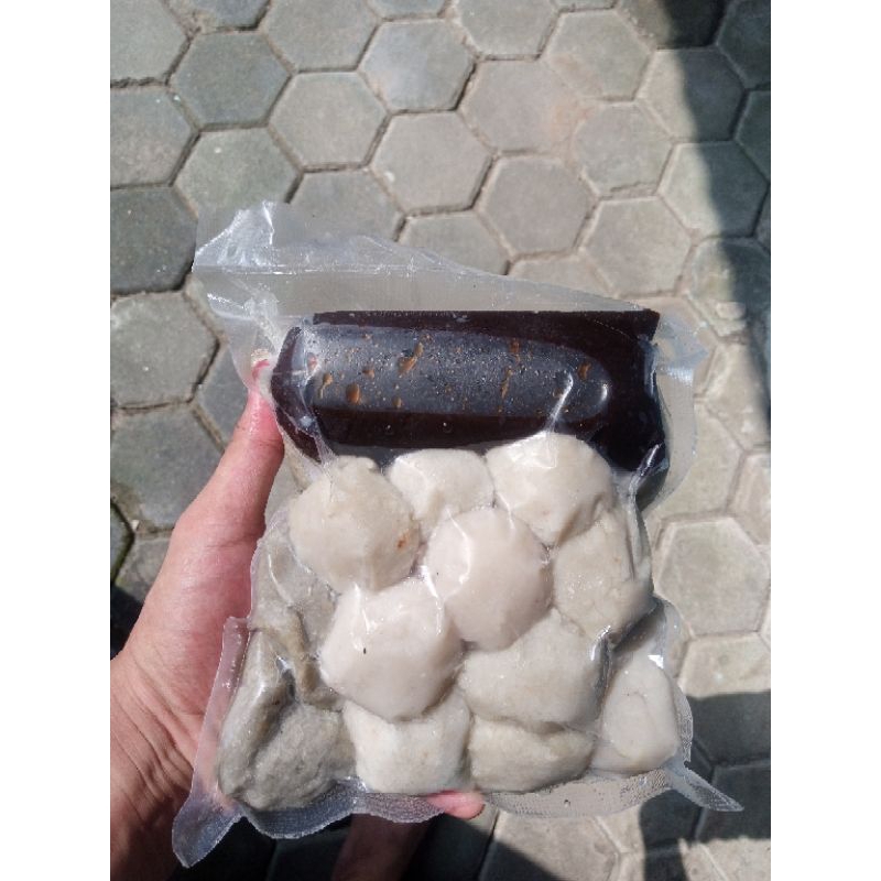 

Family Pack Pempek Palembang Asli Ikan Tenggiri