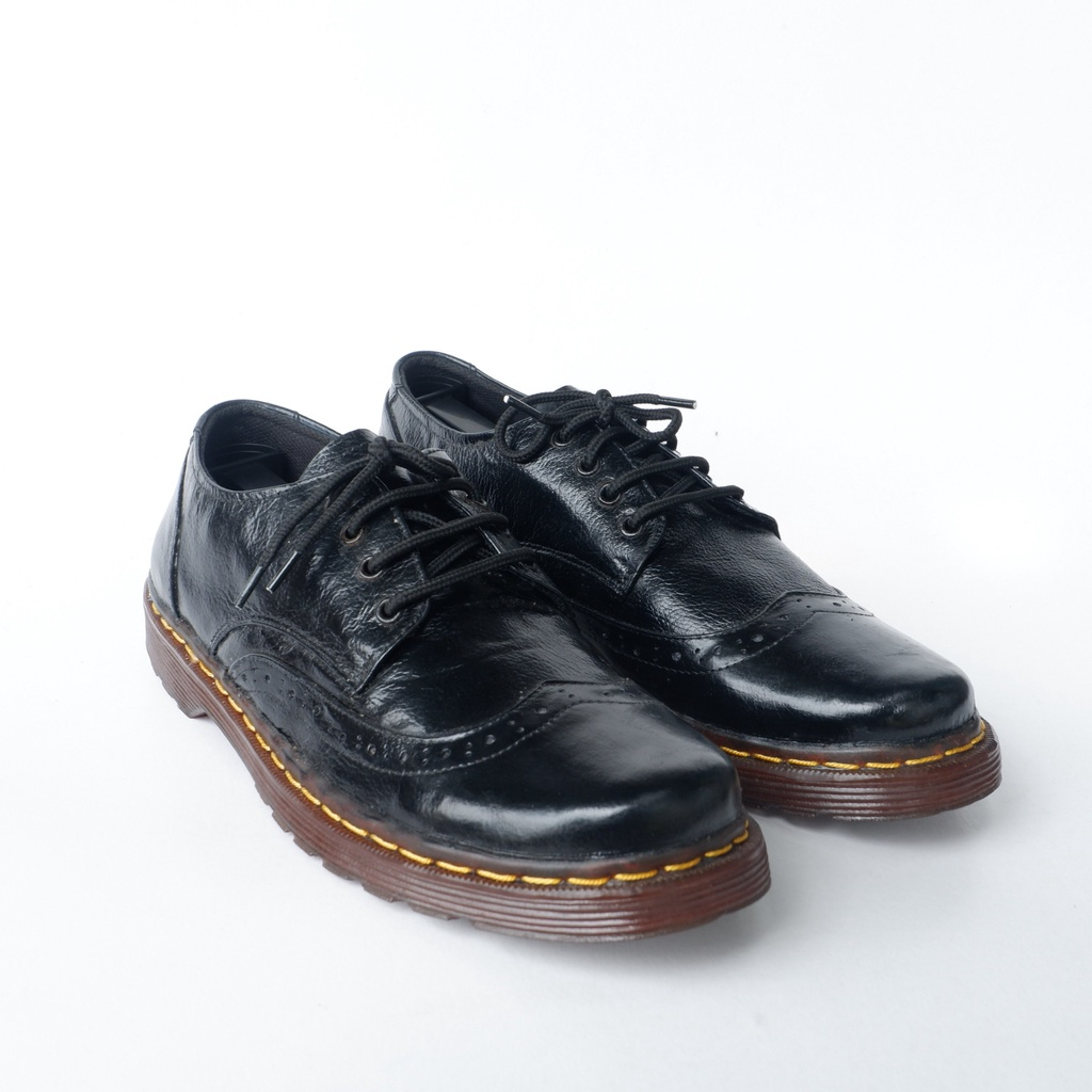 Sepatu Docmarten DM Doc Marten Bahan Kulit Sapi Premium 4 Lubang