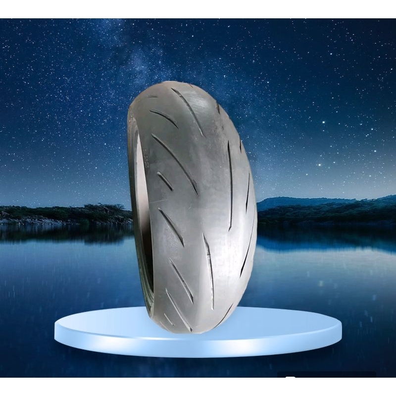 BAN BATTLAX S22 RING 17 UK 200/55