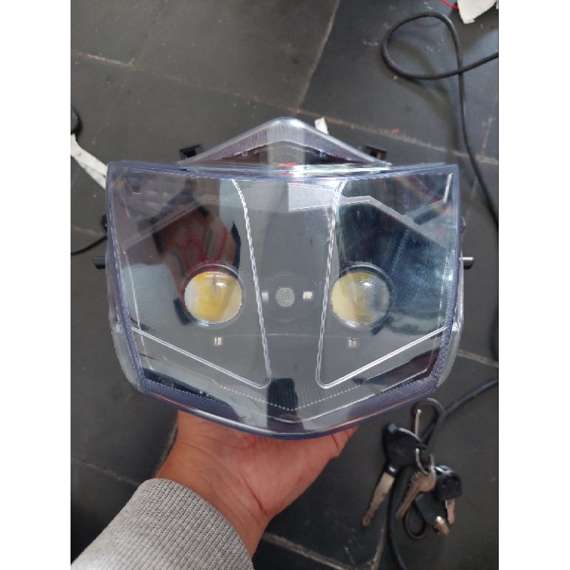 Headlamp Lampu Depan Beat ECO isian D2 laser