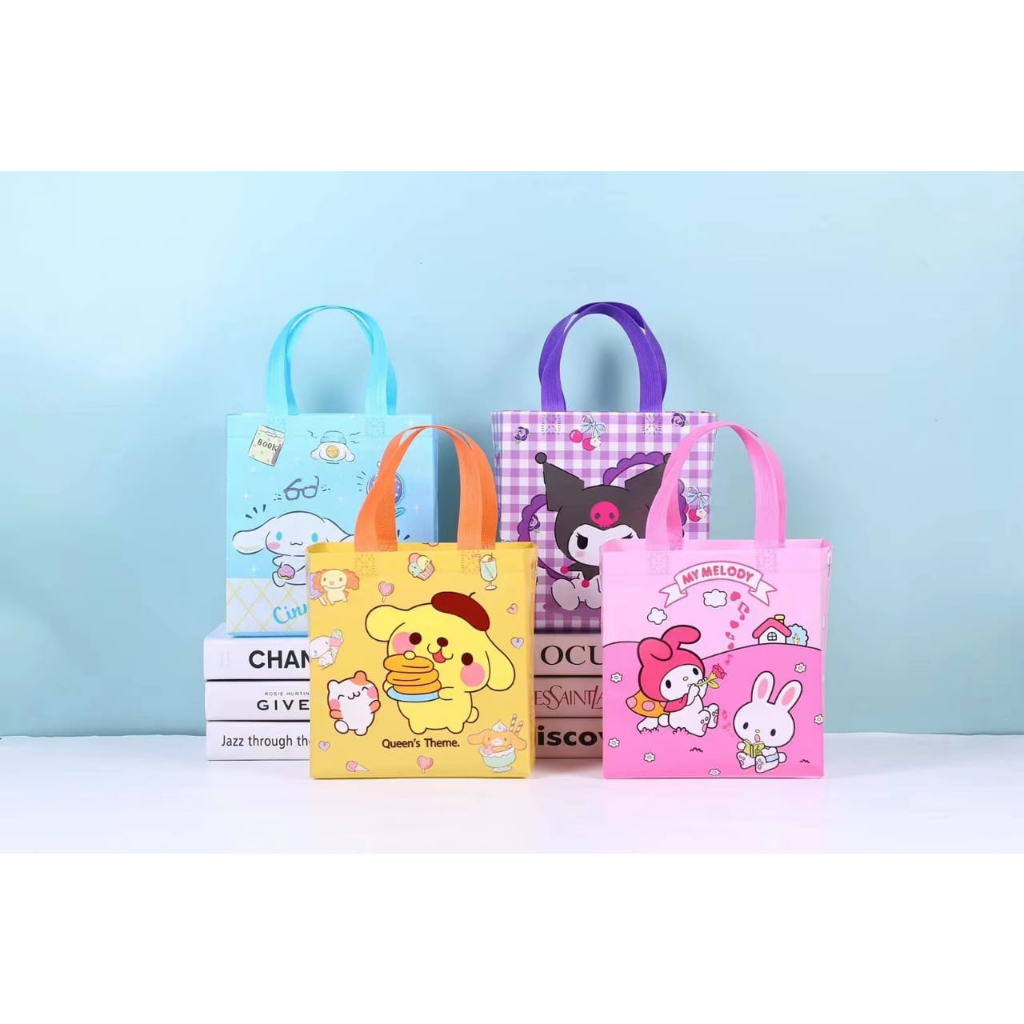

Goodie Bag / Tas Kantong Kain Souvenir Hampers Motif Kuromi Melody