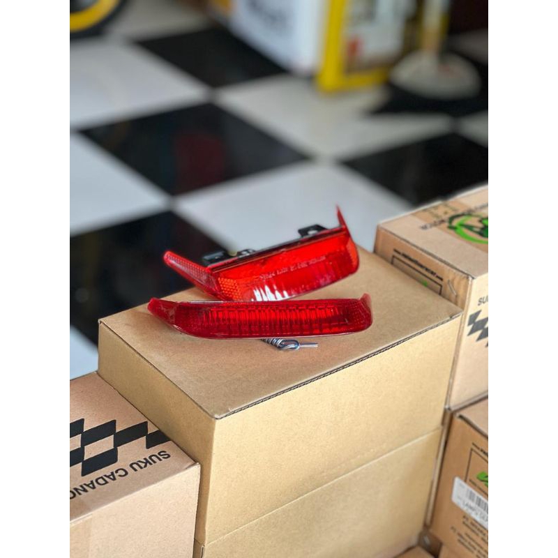LAMPU STOP BEHEL STOPAN BEHEL STOPLAMP SPOILER BEGEL BEHEL BELAKANG FIZ R F1ZR FIZR FIZ