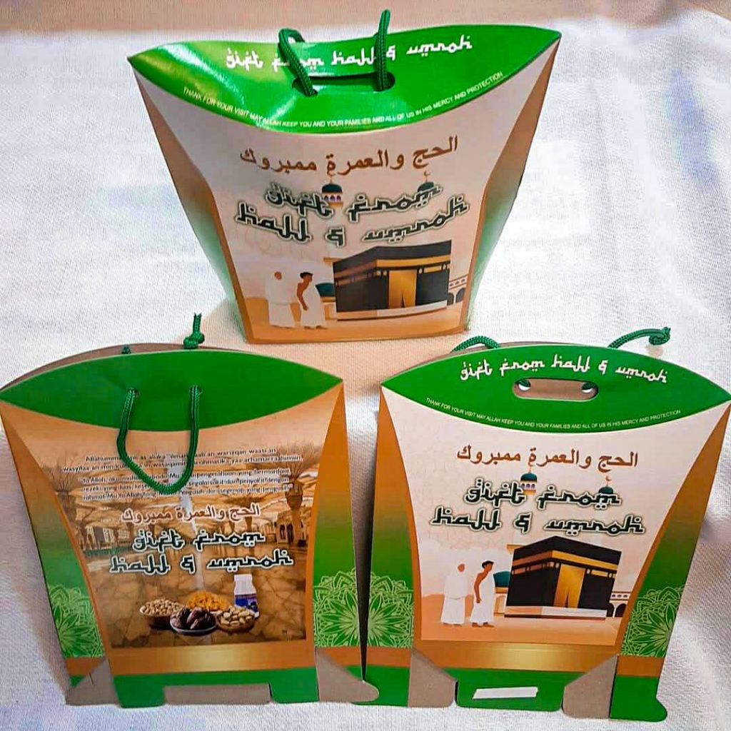 

Tas Kertas Haji Paperbag Haji Souvenir Haji dan umrah ukuran 21x16cm isi 100pcs