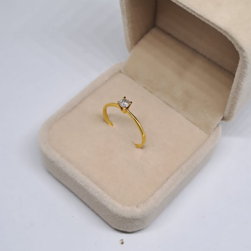 Cincin solitaire