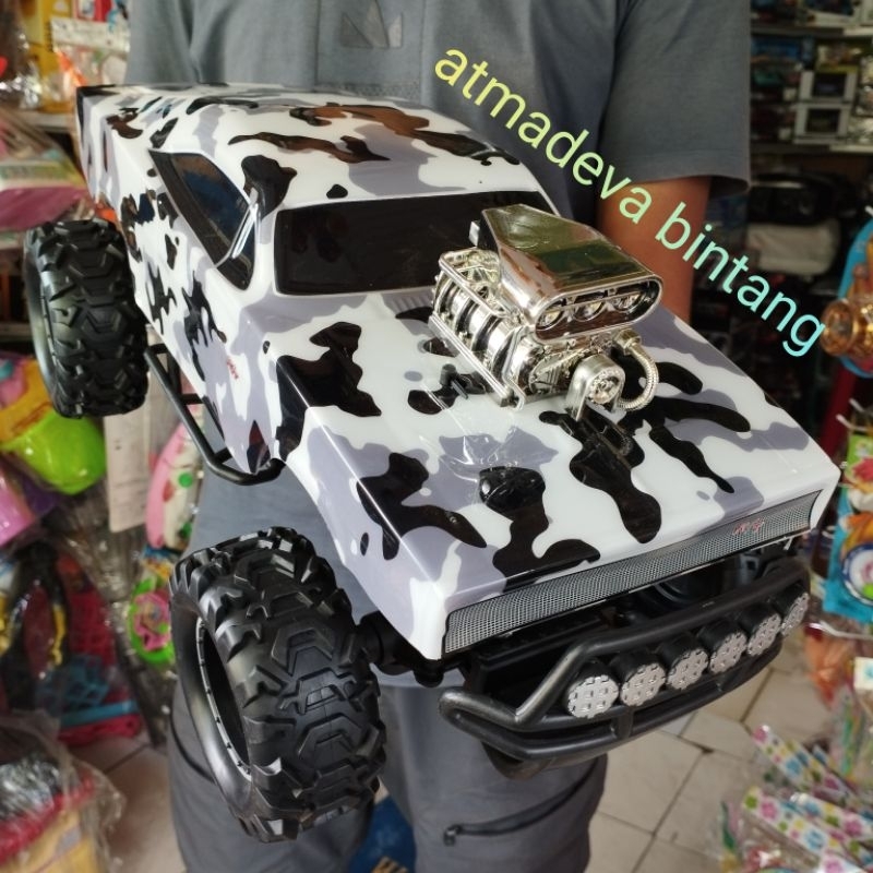 MOBIL REMOTE RC OFFROAD SAND MONSTER UKURAN BESAR 4WD SCALE 1:10 BATRE CASH SIGNAL 2.4GHZ SIAP BUAT LOMBA COCOK BUAT KADO BUAH HATI MAINAN KOLEKSI KELUARGA