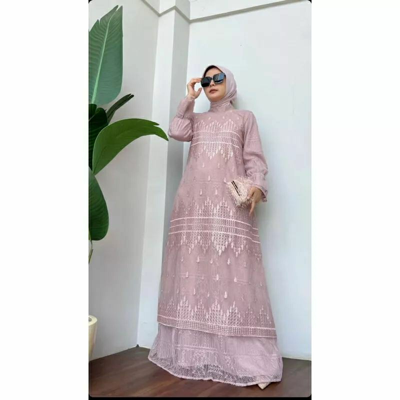 Raisha Dress