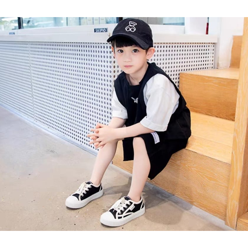 REIN SEPATU SNEAKERS ANAK AS185