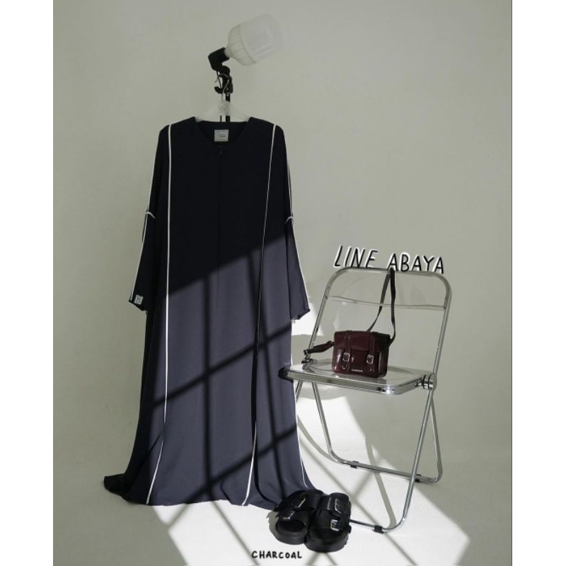 Line Abaya Bysofni