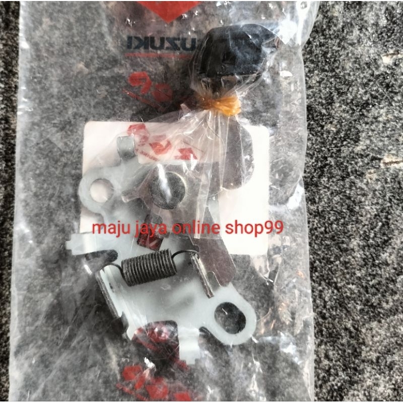 HANDEL TUAS BUKAAN PINTU TANK BENSIN APV ARENA ASLI