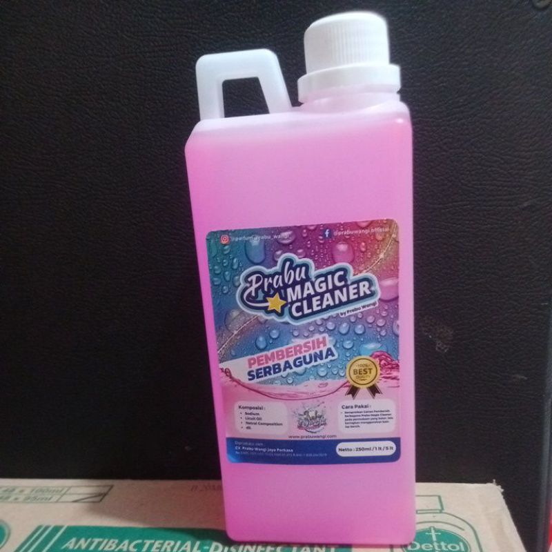 Pembersih Serbaguna Magic Cleaner 1000g