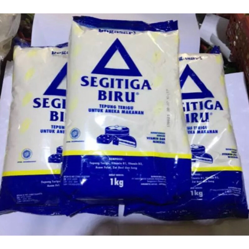 

TEPUNG TERIGU 1 KG