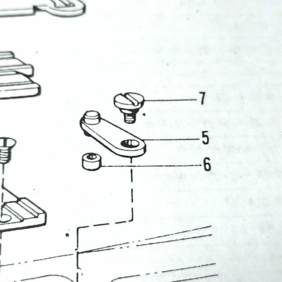 B1230-372-0A0 Lolak / Loop Positioning Finger 1 Set Mesin Pasang Kancing Juki 373