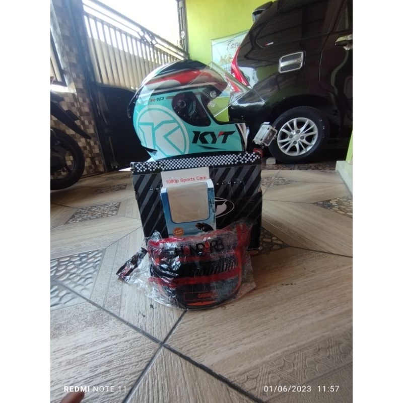 Helm Full Face KYT R10 Aquamarine