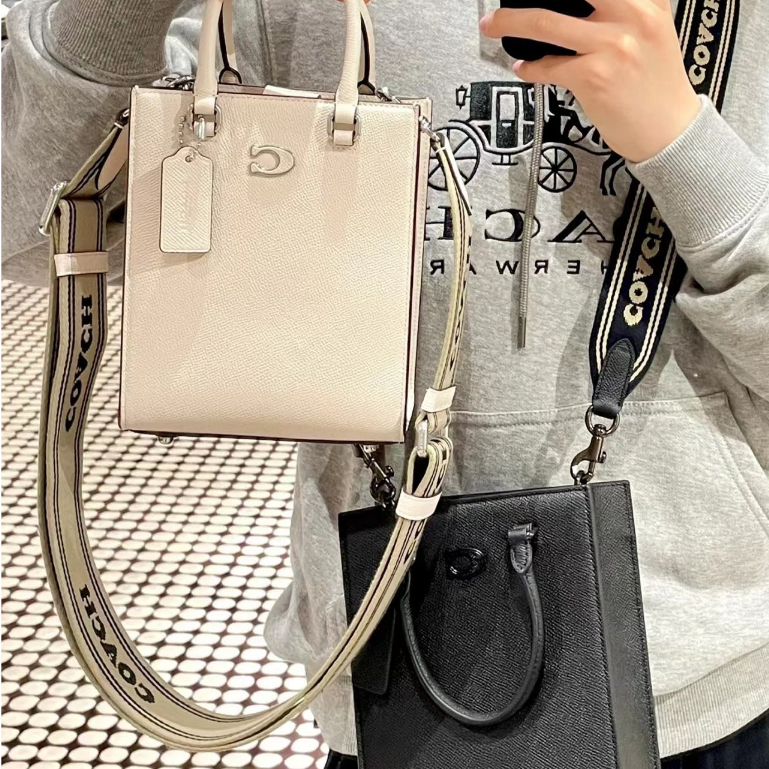 COACH CJ795 Original Men's Classic Logo Size 16 Tote Bag Mobile Bag Single Shoulder Bag Crossbody Bag Handbag  sjb